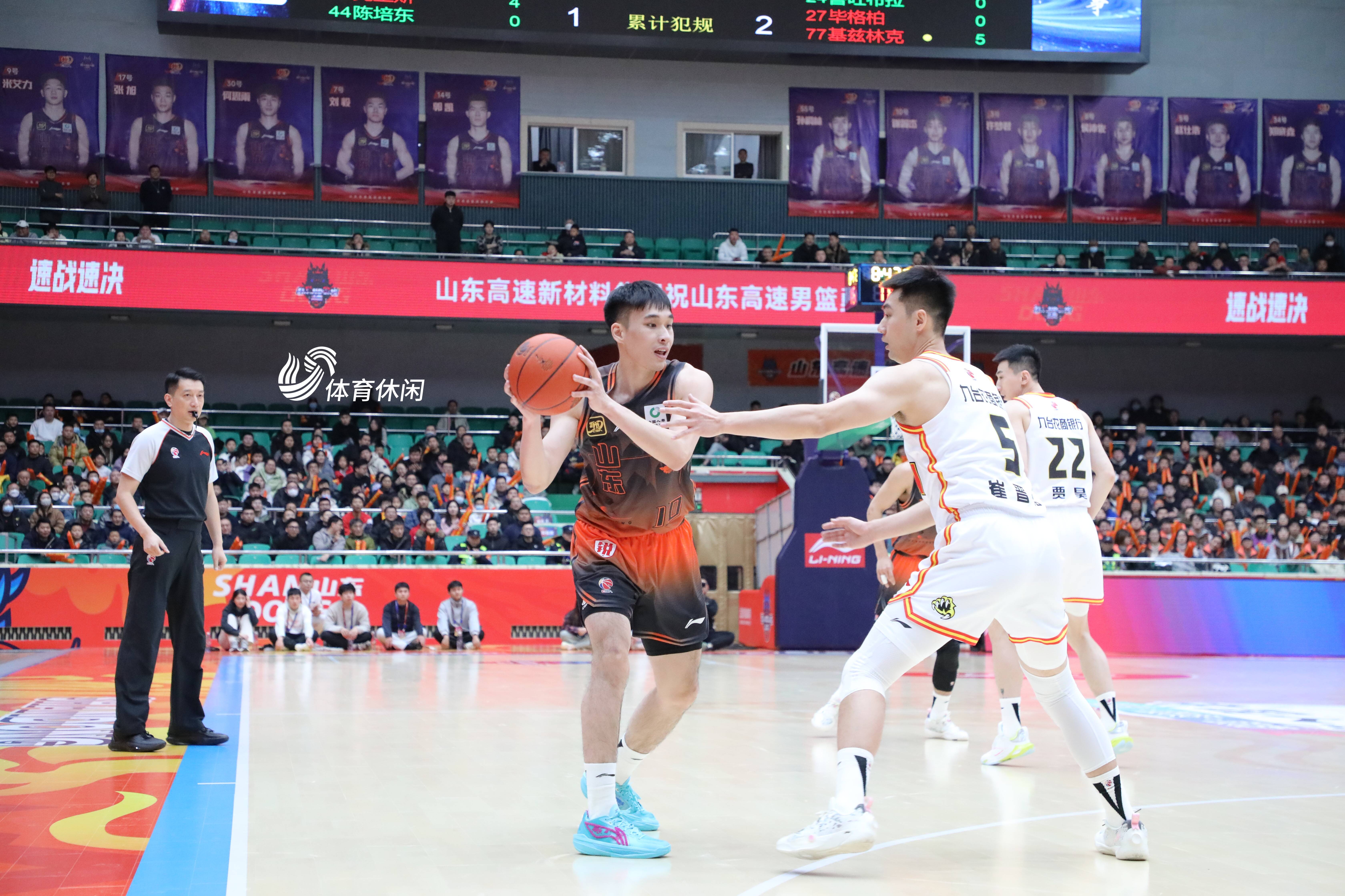 爱游戏体育官网-关于山东男篮发布备战花絮，赛前外线爆发，德国杯任务艰巨，官宣口径保持一致的信息