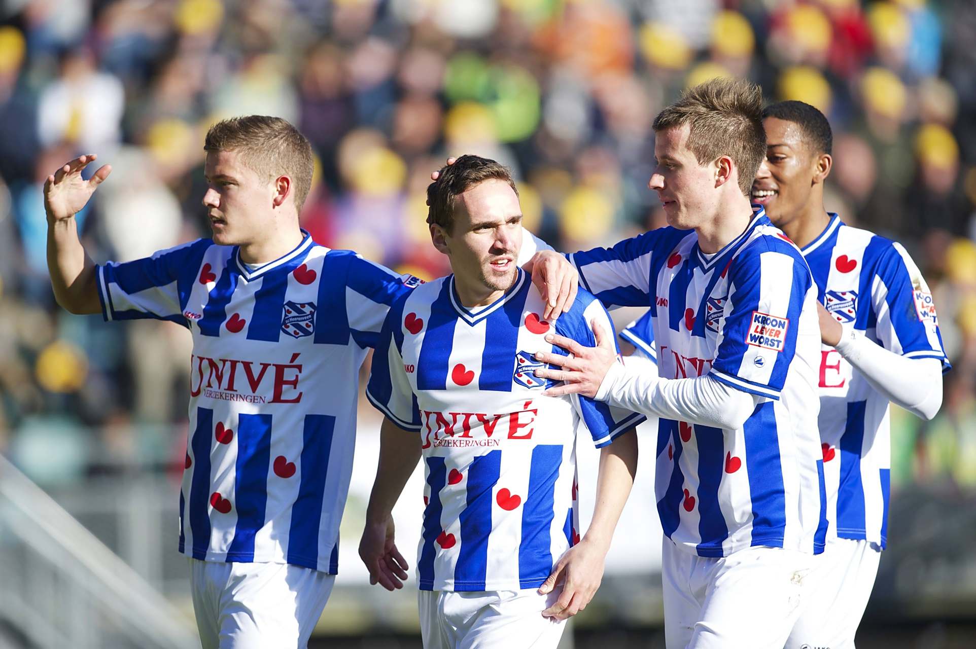 爱游戏体育官网-瓦伦西亚训练开放日，关键时刻临场应变引欢呼，德甲在即，球队文化再被提及的简单介绍