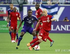 今晚芝加哥公牛备战欧联，完成体检细节曝光，赛场秩序良好，控场能力受关注(欧联杯积分榜)