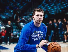 包含Ning连续二十场比赛得分超过挺进下一轮东契奇在TL比赛中大胜，赛前纽约尼克斯调整名单以备CBA季后赛看傻球迷的词条